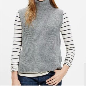 Madewell Gray Merino Wool Turtleneck Sweater Vest